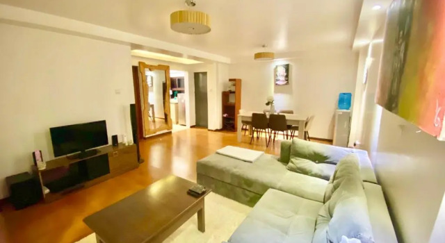 CLASSY & COZY MODERN 2 BEDROOM close to embassies & high end malls