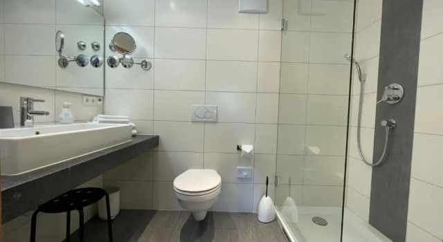 Апартаменты Gästehaus und Ferienwohnungen Egglerlehen