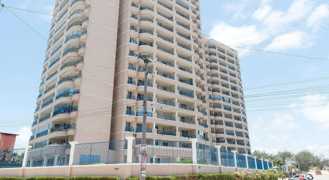 Beach Village #403 - Praia do Futuro por Carpediem, Забронировать Отель Отели Praia do Futuro с парковкой, Парковка