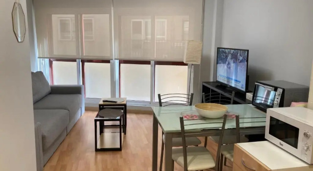 Amazing Studio Sito 4 Parking Gratis, Забронировать Отель Саламанка Salamanca Province, рядом с Церковь Сан-Маркос