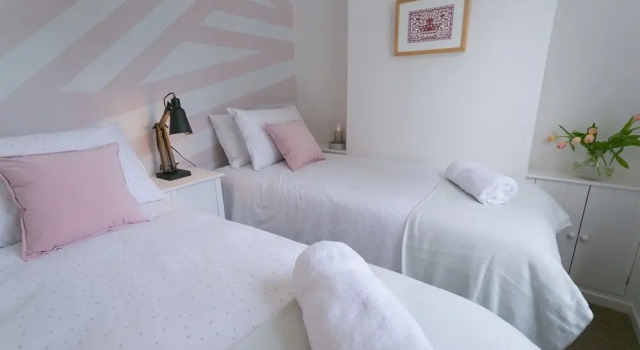 1 The Quay, Book Hotel Pentraeth Anglesey