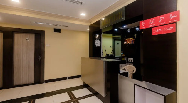 Hotel Paras By OYO Rooms, Réserver Hôtel Boisar 