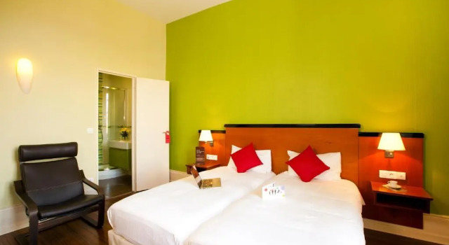 Двухместные апартаменты Garden & City Luxeuil Ex Le Métropole et Les Thermes