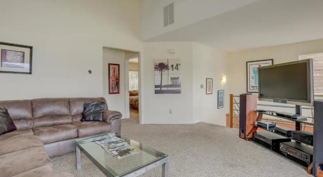 Kite Beach Lookout 3 Bedrooms 2 Bathrooms Home