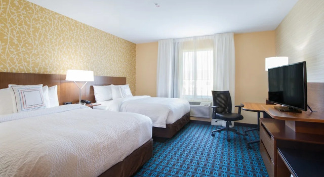 Четырёхместный номер Standard Fairfield Inn & Suites by Marriott Buffalo Amherst/University