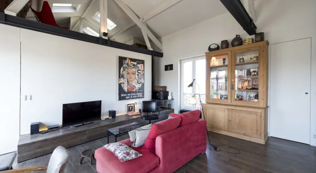 Loft Apartment in the 18th, Забронировать Апартаменты/квартира Париж Иль-де-Франс, рядом с Монмартр