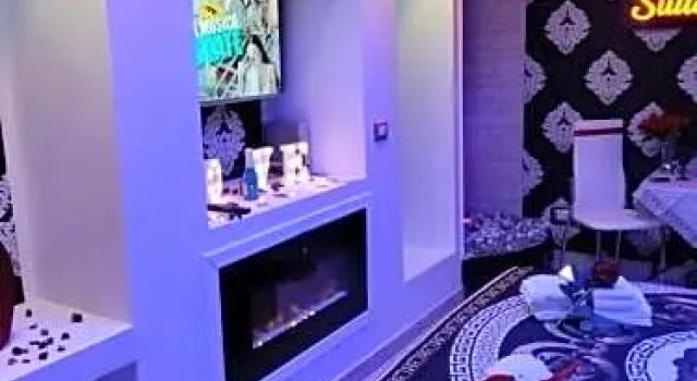 Love Suite