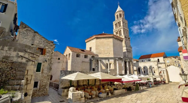 Spacious studio with balcony, close to the Znjan beach, Prenota Appartamento Splitska 