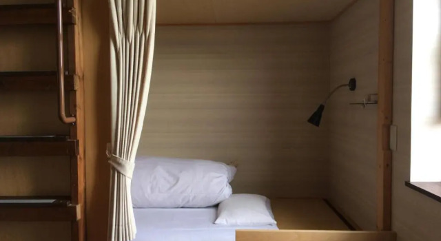 Кровать в общем номере (женский номер) Niseko Tabi-tsumugi Backpackers