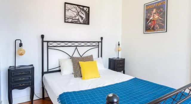 Bright 2 bedroom Apt 100m from Av. Liberdade, Забронировать Отель Лиссабон Эстремадура, рядом с Money Museum