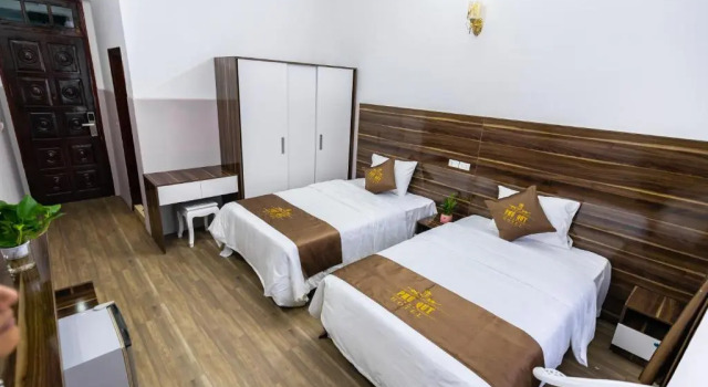 Номер Deluxe PHÚ QUÝ HOTEL near ĐÔNG KINH MARKET