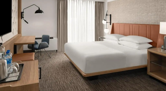 Номер Standard Sheraton Milwaukee Brookfield