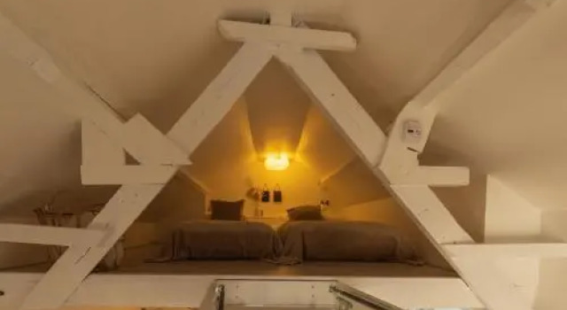 Authentiek vakantiehuisje, Book Hotel Terneuzen 