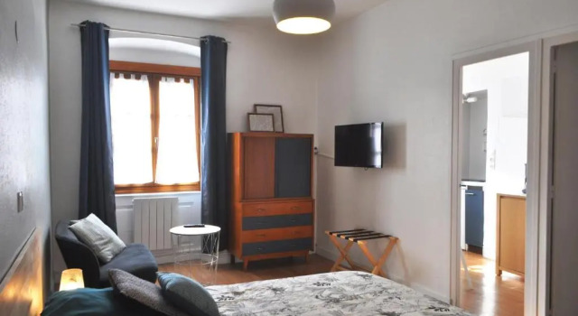 Апартаменты Superior Appartements Confidence - hyper centre ville, calme SEJOURAIXLESBAINS