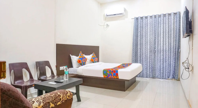 Номер Standard Hotel Om Sai