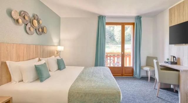 Двухместный номер Classic с видом на сад Les Hameaux De Lozere Sure Hotel Collection by Best Western