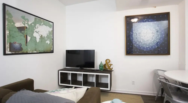 Апартаменты Standard The Durocher Apartments