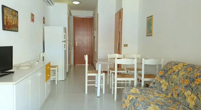 Enjoy Your Stay in our Cozy Bright Flat