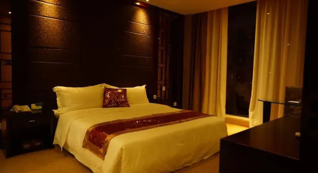 Chengdu Jin Hee impression of Hotel, Boek Hotel Hotels in Chengdu met parkeren, Parkeren