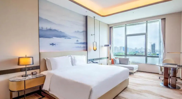 Superior- dobbelt værelse med søudsigt Pullman Suzhou Taicang