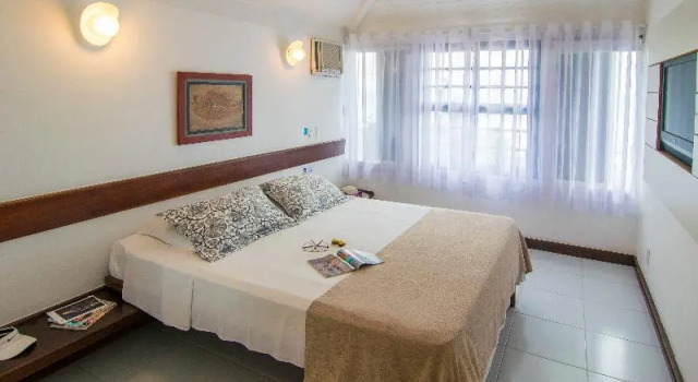 Двухместный номер Classic с балконом и с видом на бассейн Chez Pitu Praia Hotel
