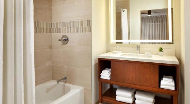 Люкс для людей с ограниченными возможностями Homewood Suites by Hilton San Diego Mission Valley/Zoo