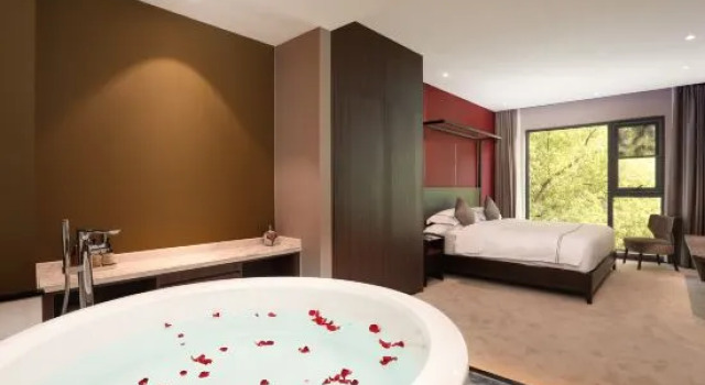 Люкс Premier Suzhou Overseas Chinese Hotel