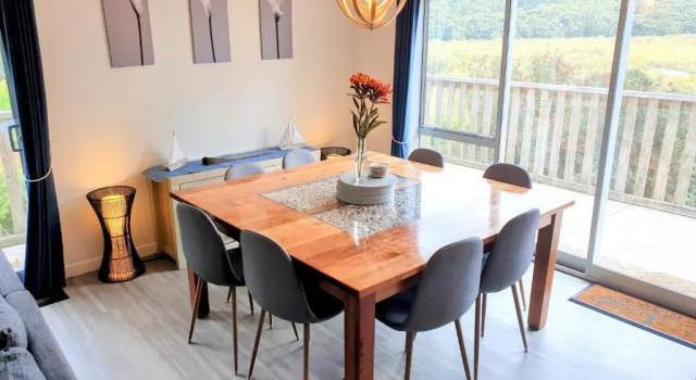Апартаменты Deluxe Unique Estuary & Bird Apartment in Te Haumi Paihia