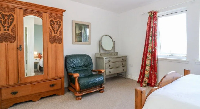 Poppies Cottage, Book Vacation Home Craignure Isle of Mull