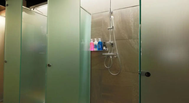 Мужская капсула Rembrandt Cabin & Spa Shimbashi - Caters to Men