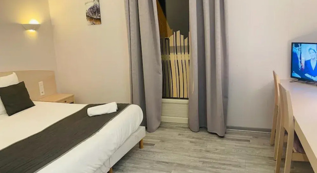 Hotel Des Canotiers, 预订 酒店 埃苏瓦 Aube