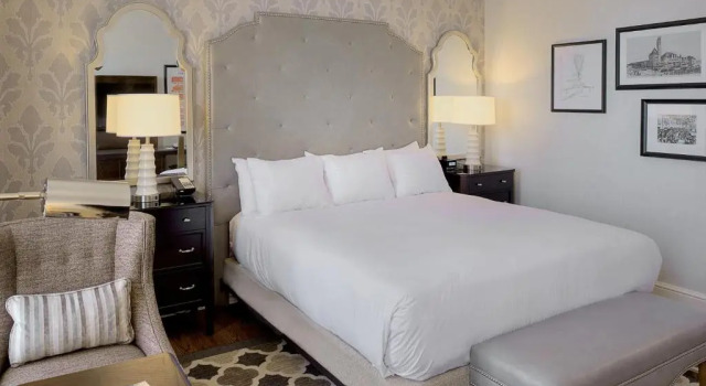 Двухместный номер Superior с видом на сад St. Louis Union Station Hotel, Curio Collection by Hilton
