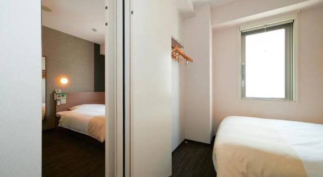 Четырёхместный номер Super Hotel Shinjuku Kabukicho