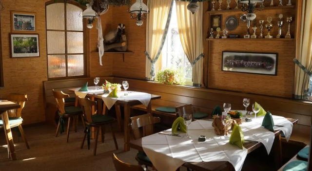 Hotel Wirtshaus & Pension Zum Hammer, Rezervasyon Otel Neustadt in Sachsen 