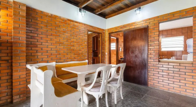 Апартаменты Large 3-bedroom House in Penha Sel0068