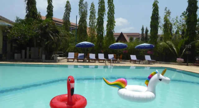 Вилла c 1 комнатой Oasis Garden & Pool Villa at VIP Resort