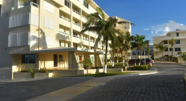 Brisas Beachfront Studios in Hotel Zone, Prenota Hotel Hotel a Quintana Roo con piscina, Piscina