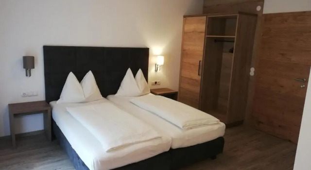 Hotel Posauner, Rezerwuj Hotel Hotele w Salzburg z parkingiem, Parking
