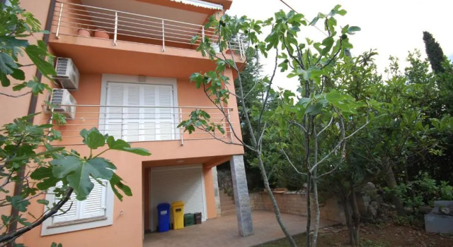 Apartment Sven, Prenota Appartamento Hotel a Isole Quarnerine con parcheggio, Parcheggio