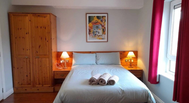 Stunning 2-bed Apartment at Westport Quay, Prenota Appartamento Westport 