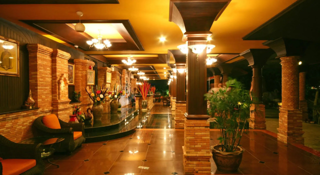 Sea Breeze Resort