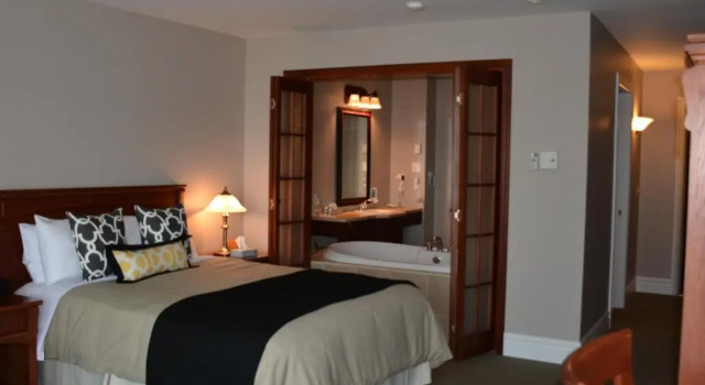 Двухместный номер Superior с балконом Manoir du Lac William