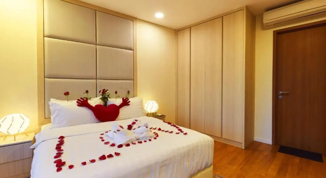 Полулюкс Апарт-отель Luxe Suites at Vortex KLCC