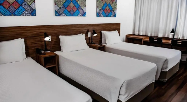 Трёхместный номер Superior Trade Hotel