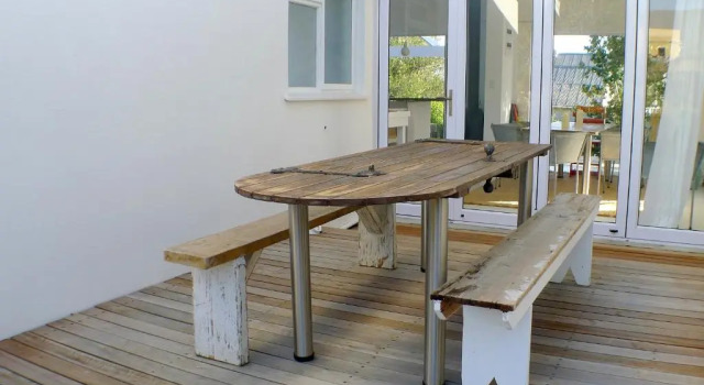 Коттедж Pashasha Beach House and Hot Tub