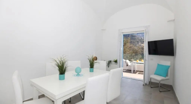 B&B in Villa Dei in Positano - Camere, Забронировать Вилла Коттеджи Позитано, рядом с Mulini Square, Коттедж