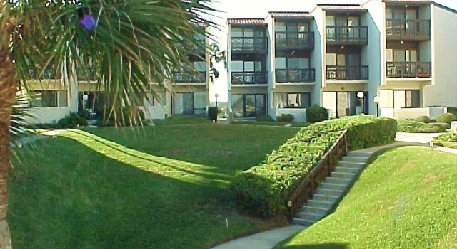 Island House E 225 - Two Bedroom Condo, Rezerwuj Hotel Hotele w Saint Augustine Area z parkingiem, Parking