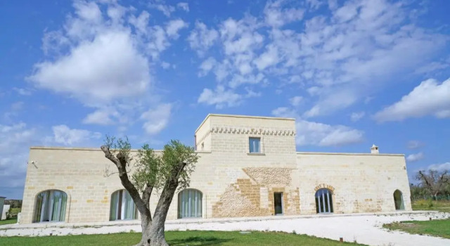 Masseria Bosco Colombo, Book Hotel Mesagne Salento