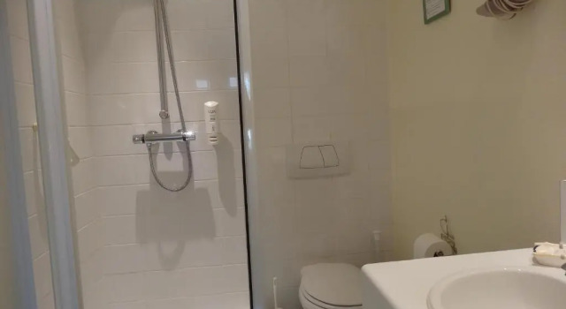 Номер Economy Hotel Bilderdijk