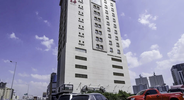 OYO 150 Al Usra Furnished Apartments, Varaa Huoneisto Ajman Arabiemiirikunnat